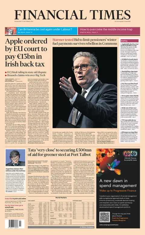 Primeira página do Financial Times com manchete "Tribunal da UE ordena que a Apple pague 13 mil milhões de euros em impostos atrasados ​​na Irlanda"