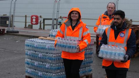 Bottled water stations in Hastings