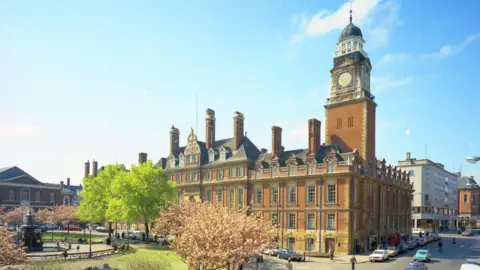 Leicester City Council: Story of Leicester The Town Hall on a sunny day in Leicester in the 1970s