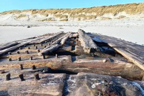 David Walker Old shipwreck 