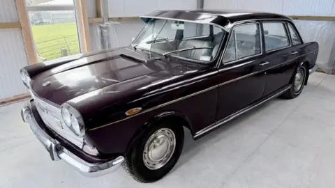 A mulberry coloured 1970 Austin 3 litre