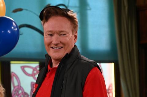 Conan O'Brien filming Ros na Rún