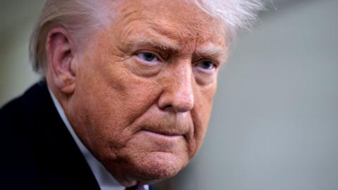 Trump abandons attack mode as Minneapoli