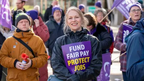 PA Media striking college lecturers