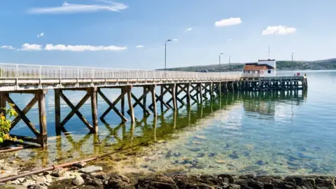 Pier