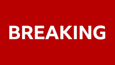 Breaking news logo