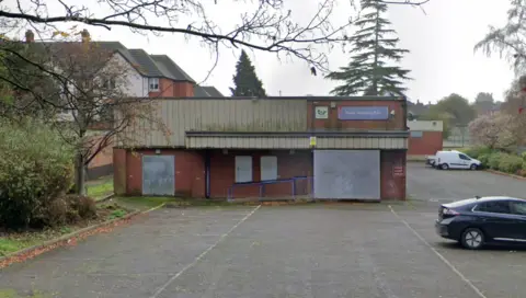 Google Oadby Swimming Pool