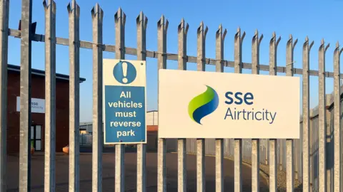 The SSE sign outside the Maryland Industrial Estate plant 