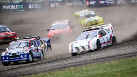 Cars on the race track at Lydden Hill