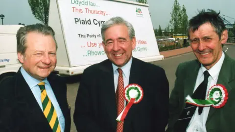 Plaid Cymru Dafydd Elis-Thomas  with Plaid Cymru MPs Dafydd Wigley and Cynog Dafis