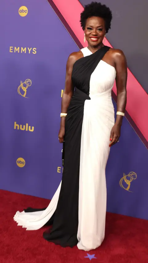 Getty Images  Viola Davis attends the 76th Primetime Emmy Awards astatine  Peacock Theater connected  September 15, 2024 successful  Los Angeles, California