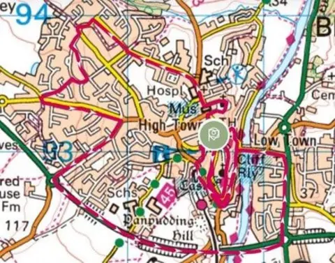 OS/Bridgnorth 10K An Ordnance Survey map of Bridgnorth town centre with the circular race route marked in red.