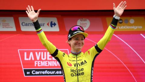 Marianne Vos celebrates winning stage three 