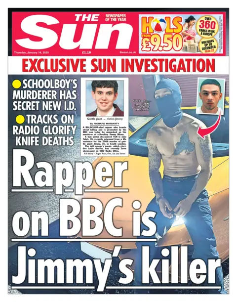 Judul di halaman depan The Sun berbunyi: "Rapper di BBC adalah pembunuh Jimmy"