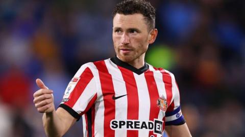 Corry Evans of Sunderland during the Sky Bet Championship between Huddersfield Town and Sunderland at John Smith's Stadium on November 2, 2022 in Huddersfield, United Kingdom.