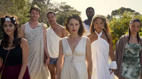 Leila Farzad as Nat, Hugh Skinner as Jacob, Dylan Brady as Will, Jessica Raine as Zoe, Nicholas Pinnock as Solomon, Antonia Thomas as Jess and Maria Almeida as Avery in Two Weeks In August. 