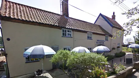 Google The Eel's Foot Inn in Eastbridge, Suffolk