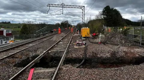 Sinkhole at Caldercruix