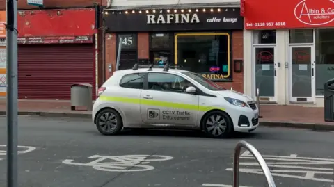LDRS CCTV car on road