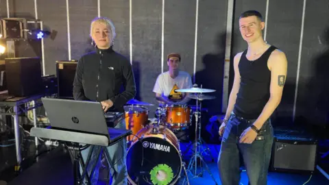 Qays Najm/BBC $ebbuku and his band