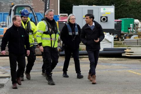 Rishi Sunak meeting Environment Agency workers