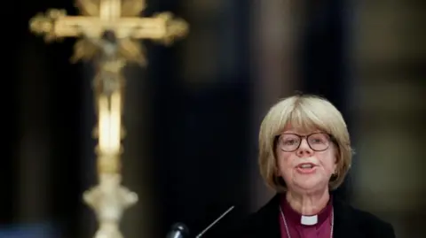 52caf830-a040-11f0-92db-77261a15b9d2.jpg Sarah Mullally named as new Archbishop of Canterbury