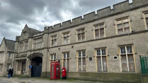 Alice Cunningham/BBC Ipswich County Hall