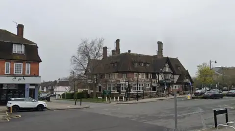 Stoneleigh assault: Three men arrested after pub stabbing