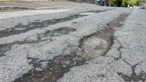 BBC Potholes on a Nottinghamshire road