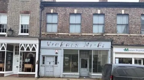 An empty shop unit on Gillygate in York