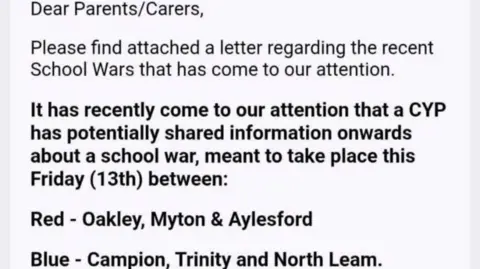 An email to parents providing advise about the school wars.