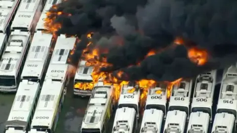 Multiple buses are on fire in Philadelphia.