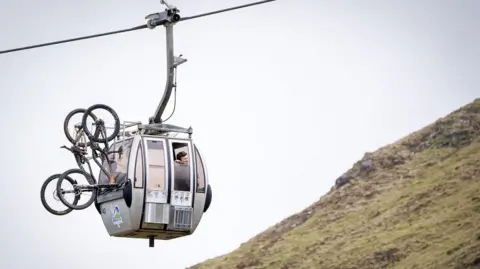 PA Media/Jane Barlow Nevis Range gondola