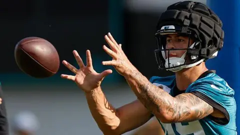 Louis Rees-Zammit in training for the Jacksonville Jaguars
