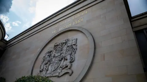 A view of the outside of the High Court in Glasgow building