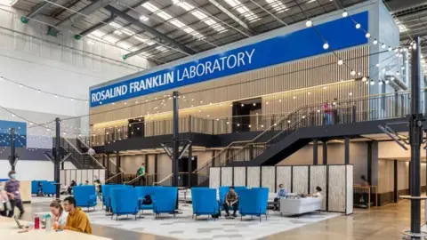 AVISON YOUNG The Rosalind Franklin Laboratory