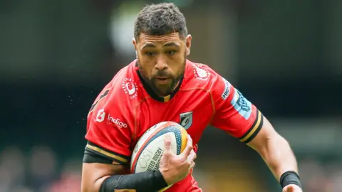 Taulupe Faletau on the attack for Cardiff with ball in hand