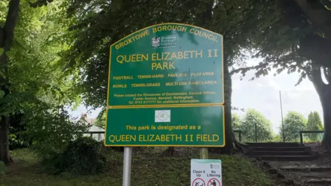 Sign for Queen Elizabeth Park