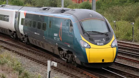 An Avanti West Coast train