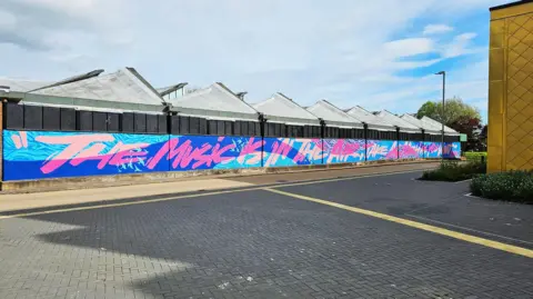 University of Worcester Mural outside University of Worcester