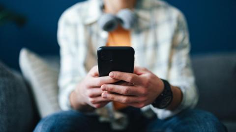 Porn site fined £800,000 for n