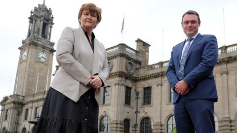 South Tyneside Council leader Tracey Dixon and chief executive Jonathan Tew standing outside South Shields Town Hall