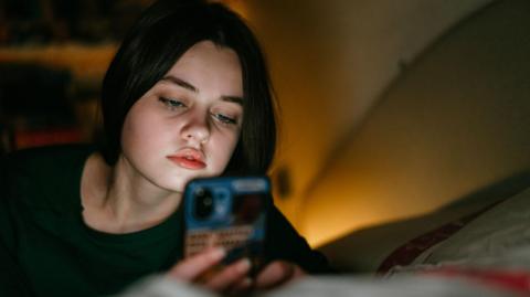 AI chatbots pose 'dangerous' risk when g