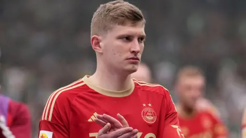 Jack MacKenzie pictured playing for Aberdeen