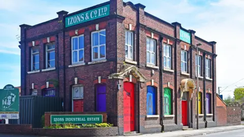 Ian Hughes Izons and Co Ltd building 