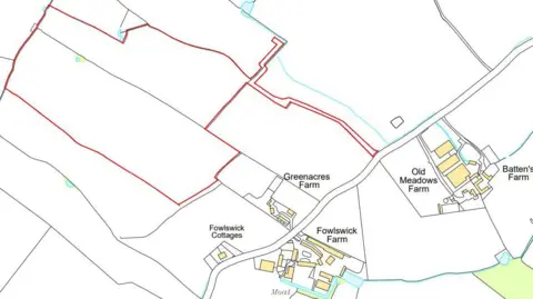 Noventum Power Map showing roads, farm building and outline of intended new solar farm