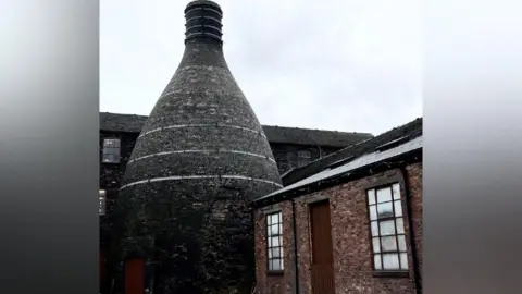 Re-Form Bottle oven at Middleport Pottery