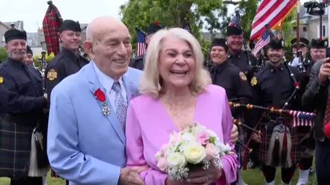 Veteran Harold Terens and his woman  Jeanne