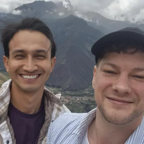 Niels Honkoop Niels Honkoop and his friend smile at the camera. 