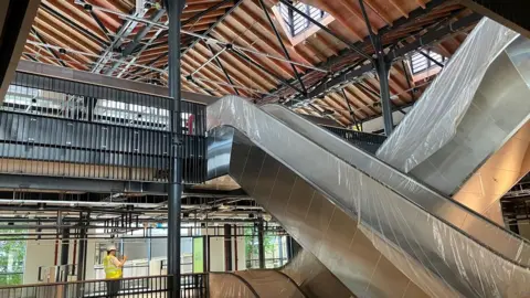 LDRS Interior of Darley Street Market in Bradford